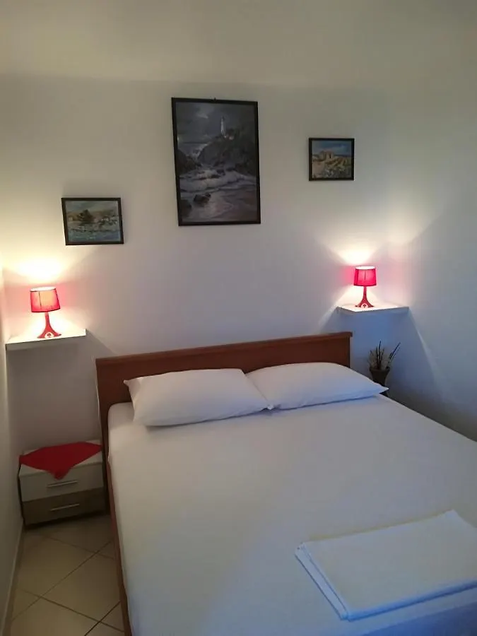 Apartment In Novi Vinodolski With Sea View, Balcony, Air Conditioning, Wi-Fi
