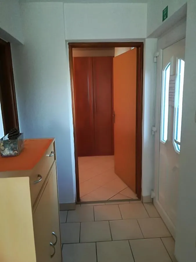 Apartment In Novi Vinodolski With Sea View, Balcony, Air Conditioning, Wi-Fi